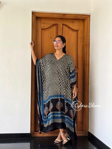 NOOR AJRAKH MODAL KAFTAN