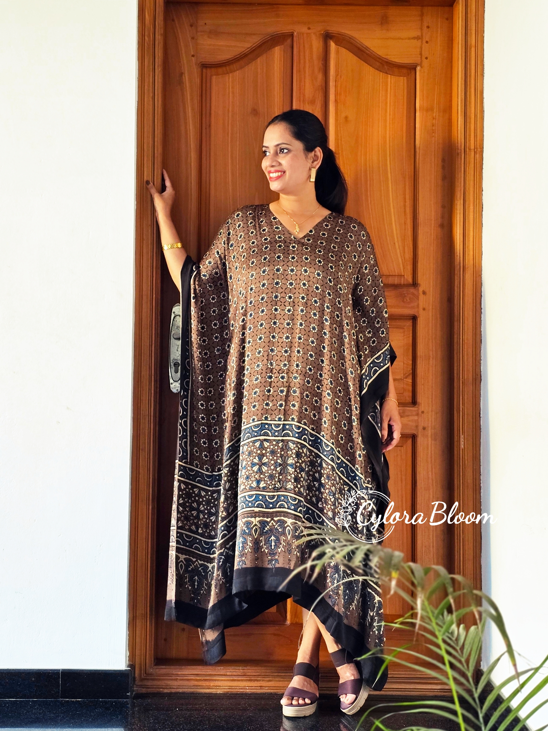 NOOR AJRAKH MODAL KAFTAN - Image 3